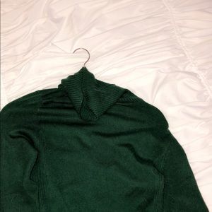 Long sleeve turtleneck